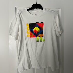 Nike tee